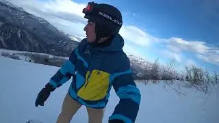 Snowboarding in Hakuba Valley. Japan.
