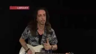 Eric Clapton Style - Quick Licks - Guitar Lessons With Michael Casswell