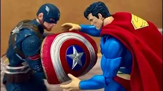 Superman VS The Avengers: Stopmotion