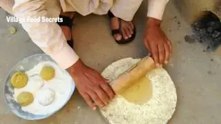 Gur Ki Mithi Poori (Sweet Jaggery Puri) ❤ Grandma's Village Style ❤ Village Food Secrets