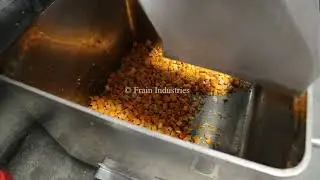 Urschel Laboratories Inc DIVERSACUT2110 Cutter/Slicer Demonstration