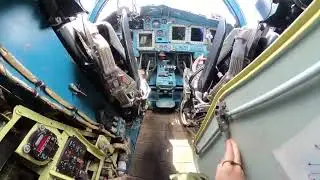 Climbing to the cockpit of Su-34