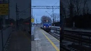 EP07-1052 IC66100 Heweliusz z Jeleniej G&oacute;ry do Wrocławia/Gdyni Gł&oacute;wnej. 11.01.26 Imbramowice