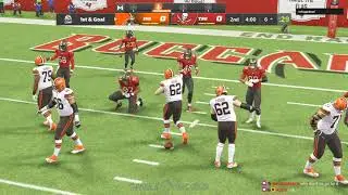 МНЕ НУЖНО СДЕЛАТЬ ОСНОВНЫЕ ОБНОВЛЕНИЯ И УЛУЧШИТЬ НЕКОТОРЫХ ИГРОКОВ В MADDEN 22 ULTIMATE TEAM!