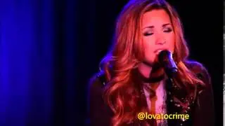 BEST VOCAL OF INTIMATE PERFORMANCE - DEMI LOVATO
