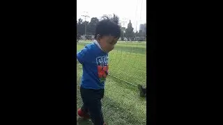Liam Sebastian FG | Mi hijo aprendiendo a jugar F&uacute;tbol | Tiros Magic Skills Show |