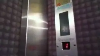 Magen traction elevator in Masaryk street in bat yam
