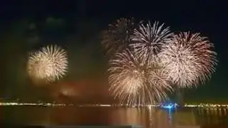 As a finale, corniche fireworks brightened up the sky!  #Qatar #QND2020 #CornicheFireworks
