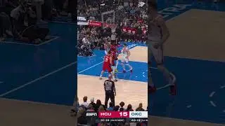 IHart with eyes on the back of his head 👀 #okcthunder