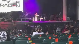&ldquo;Try Losing One&rdquo; Tyler Braden LIVE at Gilford, NH