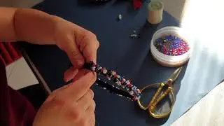 Rivestire un cerchietto con dei cristalli