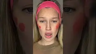 Natural or full glam!? 💅💁🏼&zwj;♀️💋