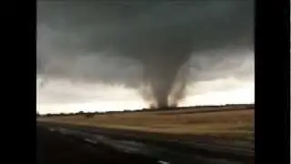 November 7th 2011 Tornadoes - Snyder, OK Part 1