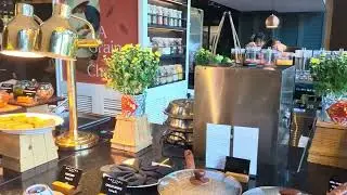 Buffet Breakfast at the Sofitel in Siagon