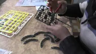 Конструктор DIY Kit 14 в 1 Солнечный робот, подготовка деталей