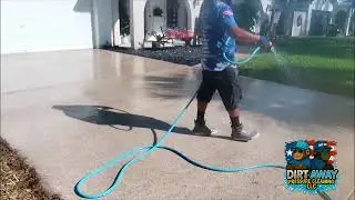 Concrete Pressure Cleaning | Residential Home in Coconut Creek, FL 💦