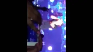 J. Cole - Is She Gon Pop Live - London