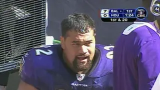 WK 10 Can't-Miss Play: Ngata INT - Ravens DE Haloti Ngata bats a pass up in the air