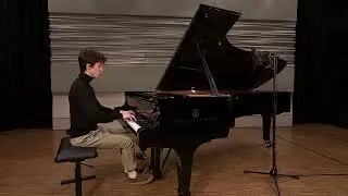 Valentin Magyar plays Schumann