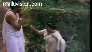Thinkalazhcha Nalla Divasam - Panineerumayi Ilamkattu Veesi
