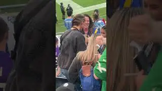 Signing autographs, holding babies and cheering for Jason Kelce. Go eagles! #Kylie #kelce #eagles