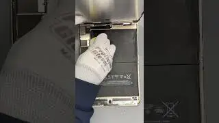 Testing LCD While Replacing iPad Battery