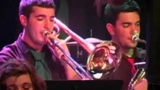 Bonberenea Txaranga - Etxean, Zuzenean! - Jaia