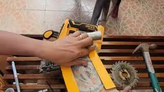 How to change the blade of Ingco Cordless Circular Saw 20V?
