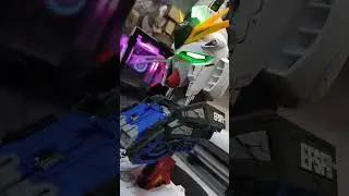 RX-93 NU GUNDAM HEAD BUST by Magic Toys.