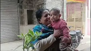 ছোট মাছ কাটতে সময় লাগে 