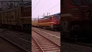 #13155 #kolkata mithilanchal Express #130kmph #wap4  #highspeedtrain #viral #view #youtubeshorts 🔥😱🔥
