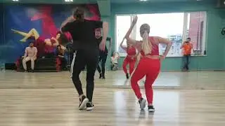 Bodymovement&footwork on1 Sandra i Mayer