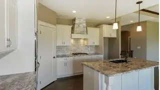 5112 NW 12th St Ankeny, IA 50023