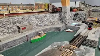 00 & 009 Gauge Loft Model Railway Part 28 - The Harbour Scene