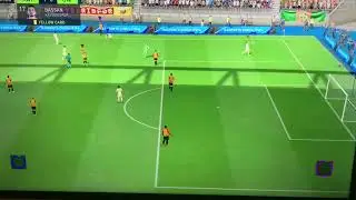 FIFA 22 FUNNY MOMENT: GOALIE RUNNING THROUGH A BOARD