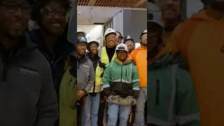 President Obama stops by the Obama Presidential Center