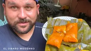 UNA DE LAS TRADICIONES GASTRONOMICAS MAS ANTIGUAS DE PUERTO RICO HACIENDO PASTELES DE YUCA Y DE MASA