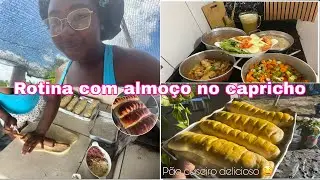 Um dia comum como qualquer outro🫶🏽🩷| almoço delicioso/ pão caseiro fácil 😍
