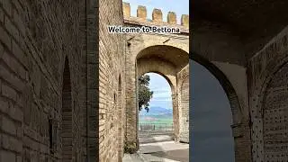 Bettona. Small medieval village in Central Umbria where I was looking at real estate. ￼