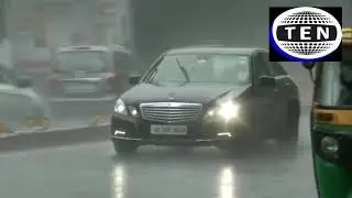 Heavy rain lashes parts of Delhi on Tuesday Morning | Visuals from Golf Club road