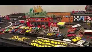 The finished Phoenixcoqui/Randycoqui deluxe Autoworld pitkit custom detailed builds 🏎👶🏻👨🏻🚗🏁✨️💥⚡️🔥❤️🫠