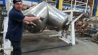 Expert Industries Twin Shell V-Blender With Intensifier Bar.