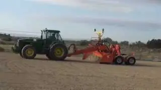 Nivelación láser con refinadora Los Antonios