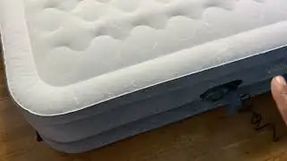Intex Dura Beam Deluxe 18 Inch Queen Sized Air Mattress Comforting Bed Review