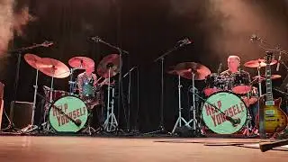 Rhythm Section extraordinaire! 