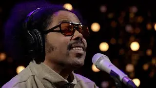 Alex Cuba - Dividido (Live on KEXP)