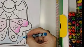 Coloring with Crayons 🖍️  Coloreando con Crayolas