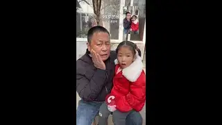 Daily Life of Father and Daughter Funny Family Video China Funny Video