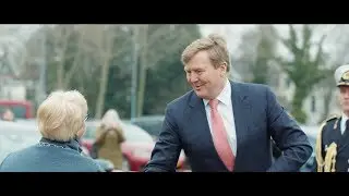 2-INCH - Snakeware ontvangt Koning Willem Alexander