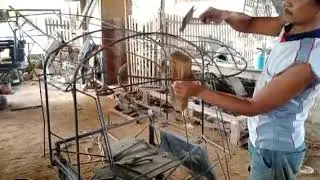 perbaikan kap kepala bentor tabrakan